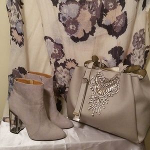 Vegan Suede Ankle Boot w/Lucite Heel Gray Sz 10